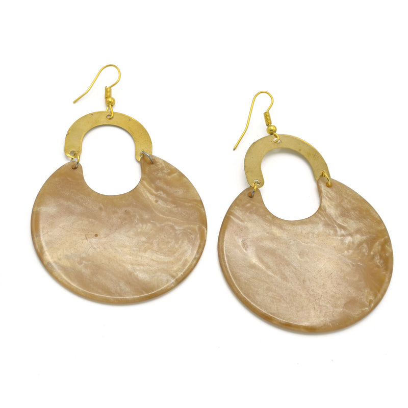 GOLD OFF-WHITE MARBLED RESIN DROP EARRINGS