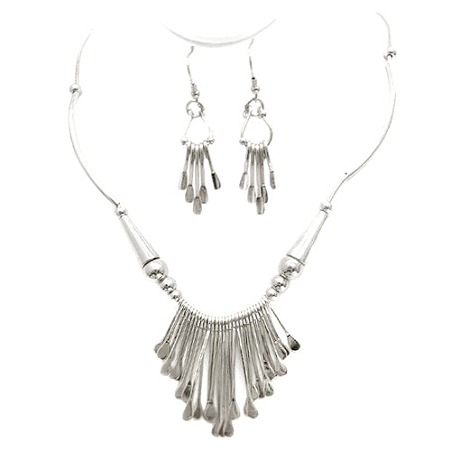 SILVER INTRICATE TRIBAL DESIGN NECKLACE AND EARRINGS SET