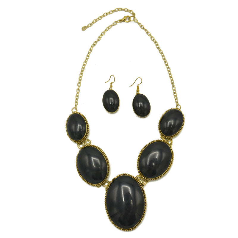 GOLD BLACK OVAL RESIN NECKLACE AND EARRINGS SET