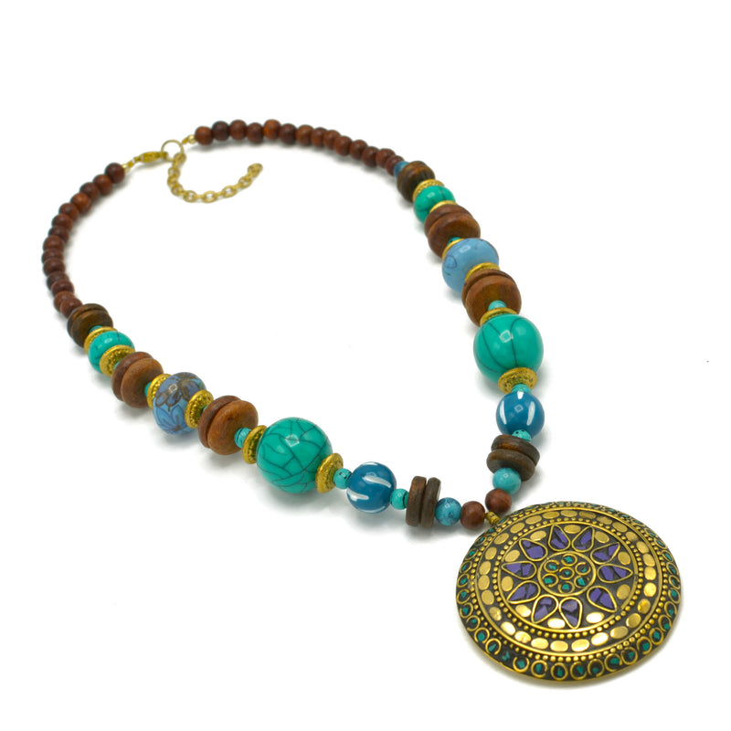 GOLD TURQUOISE AND WOOD BEADS WITH ROUND GOLD PENDANT NECKLACE