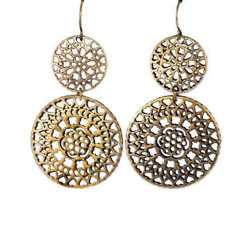 Round gold ethinc metal earrings