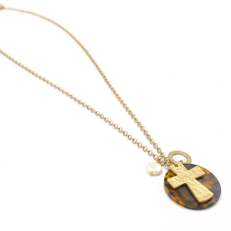 GOLD CROSS AND PEARL ROUND PENDANT NECKLACE