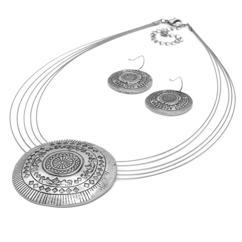 SILVER OXIDIZED PENDANT NECKLACE AND EARRINGS SET