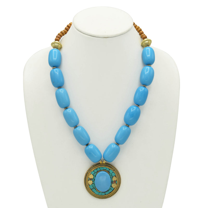 BLUE & BROWN BEADS WITH ROUND GOLD TURQUOISE PENDANT NECKLACE