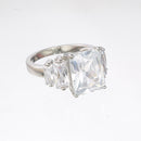 8653R Faceted Ring With Baguettes