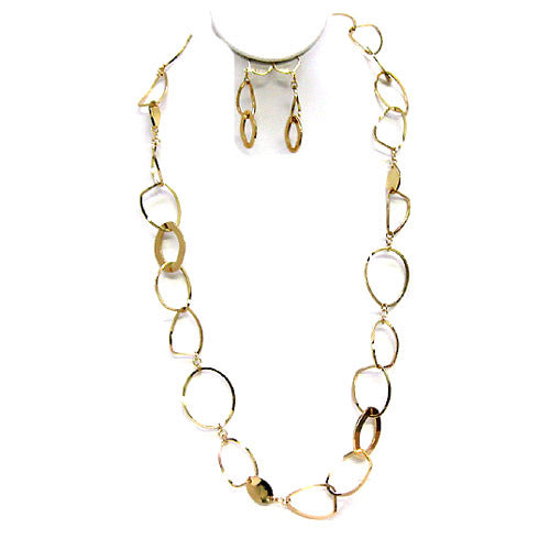 GOLD ROUND NECKLACES